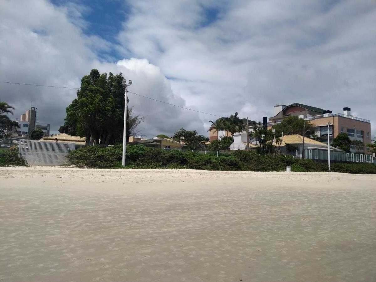 Apartamento Apto Na Praia De 1 Dormitorio Com Vista Pro Mar A Poucos Passos Da Areia Florianópolis Exterior foto