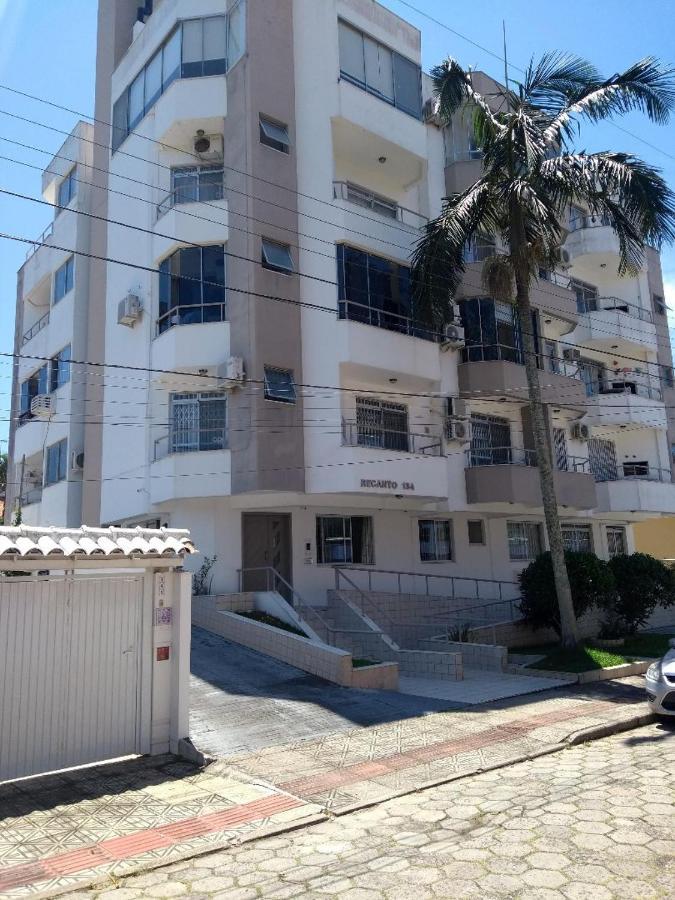 Apartamento Apto Na Praia De 1 Dormitorio Com Vista Pro Mar A Poucos Passos Da Areia Florianópolis Exterior foto