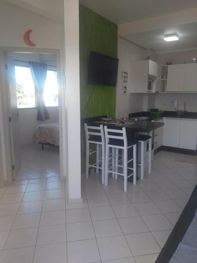 Apartamento Apto Na Praia De 1 Dormitorio Com Vista Pro Mar A Poucos Passos Da Areia Florianópolis Exterior foto