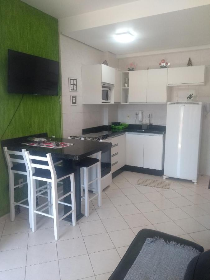 Apartamento Apto Na Praia De 1 Dormitorio Com Vista Pro Mar A Poucos Passos Da Areia Florianópolis Exterior foto